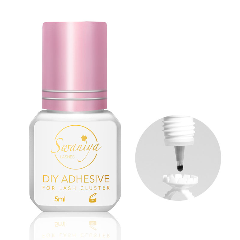 Que é o DIY Lash Cluster Glue e por que está a cambiar as extensións de pestanas na casa?